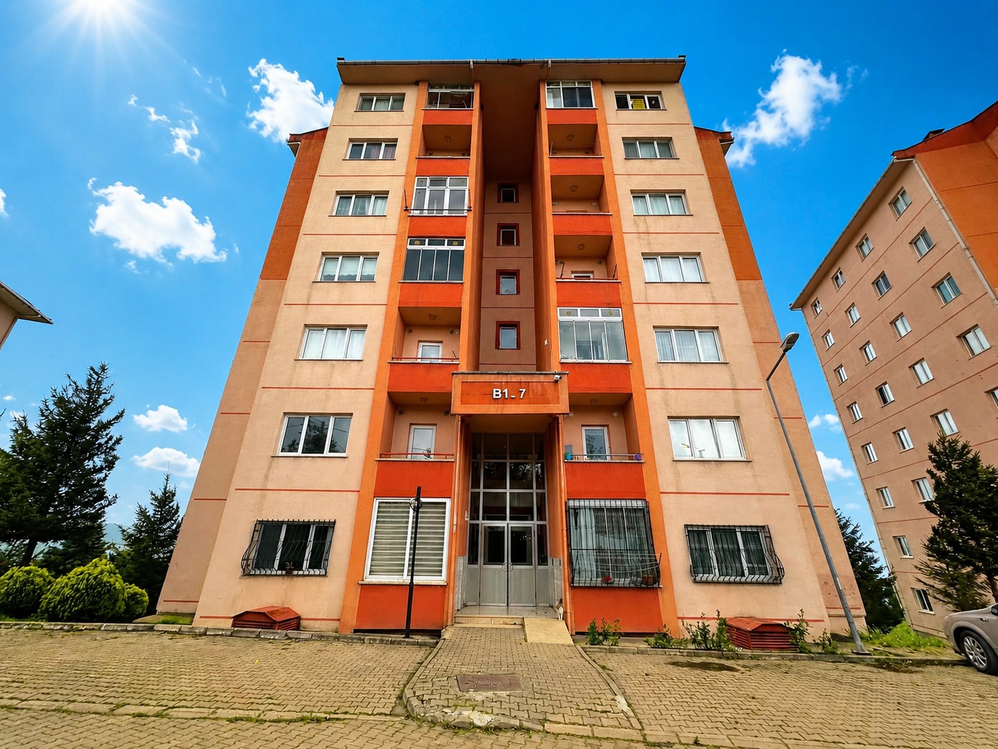 MABEL'DEN VAKFİKEBİR TOKİ'DE İÇİ FUL YAPILI SATILIK 2+1 DAİRE